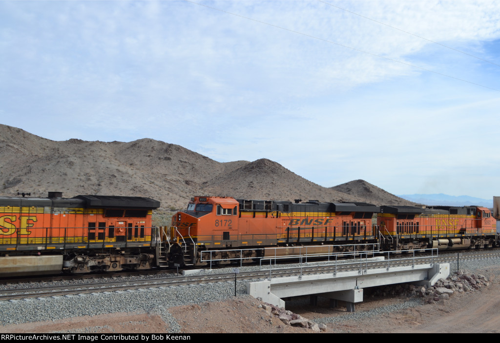 BNSF 8172